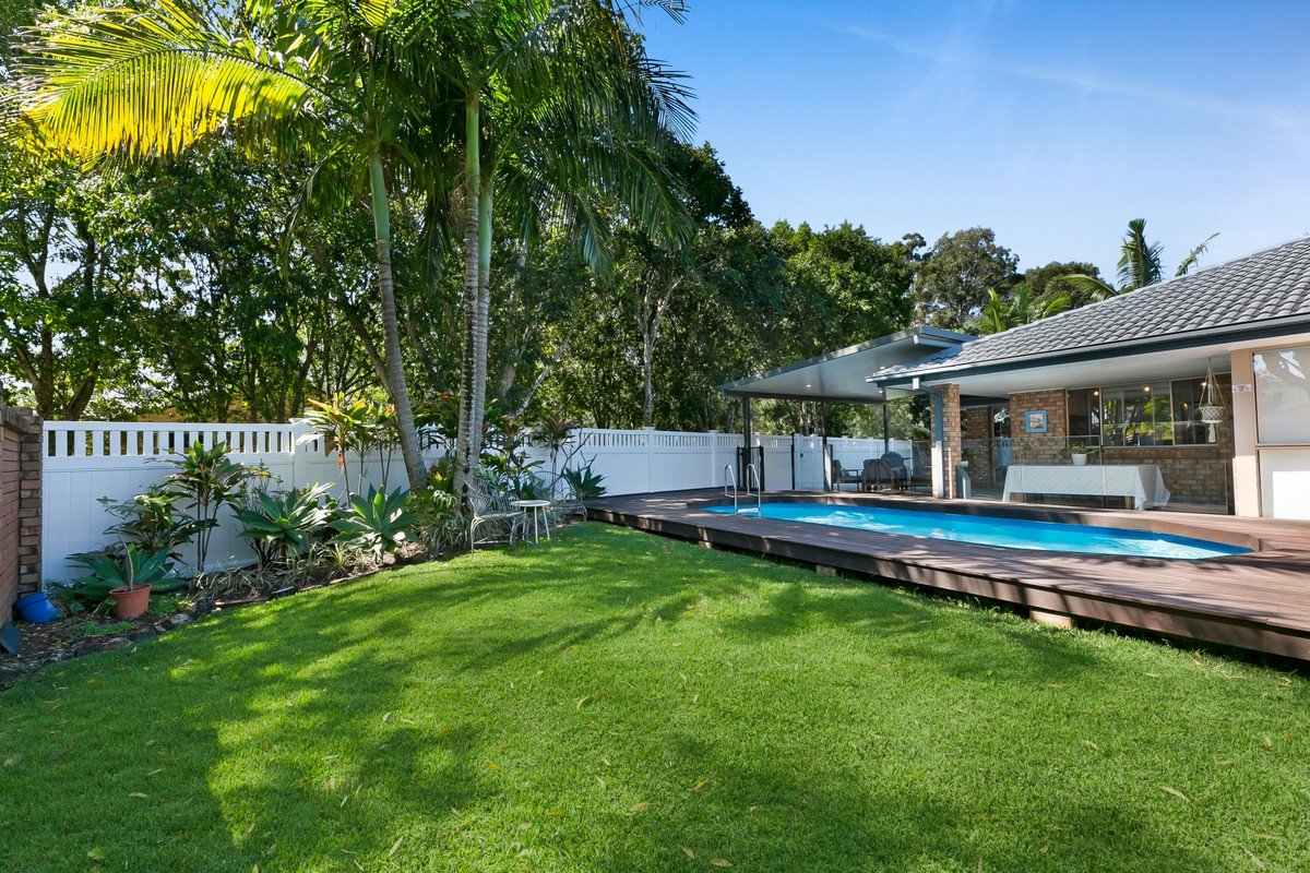 2 Water Gum Street Elanora 10