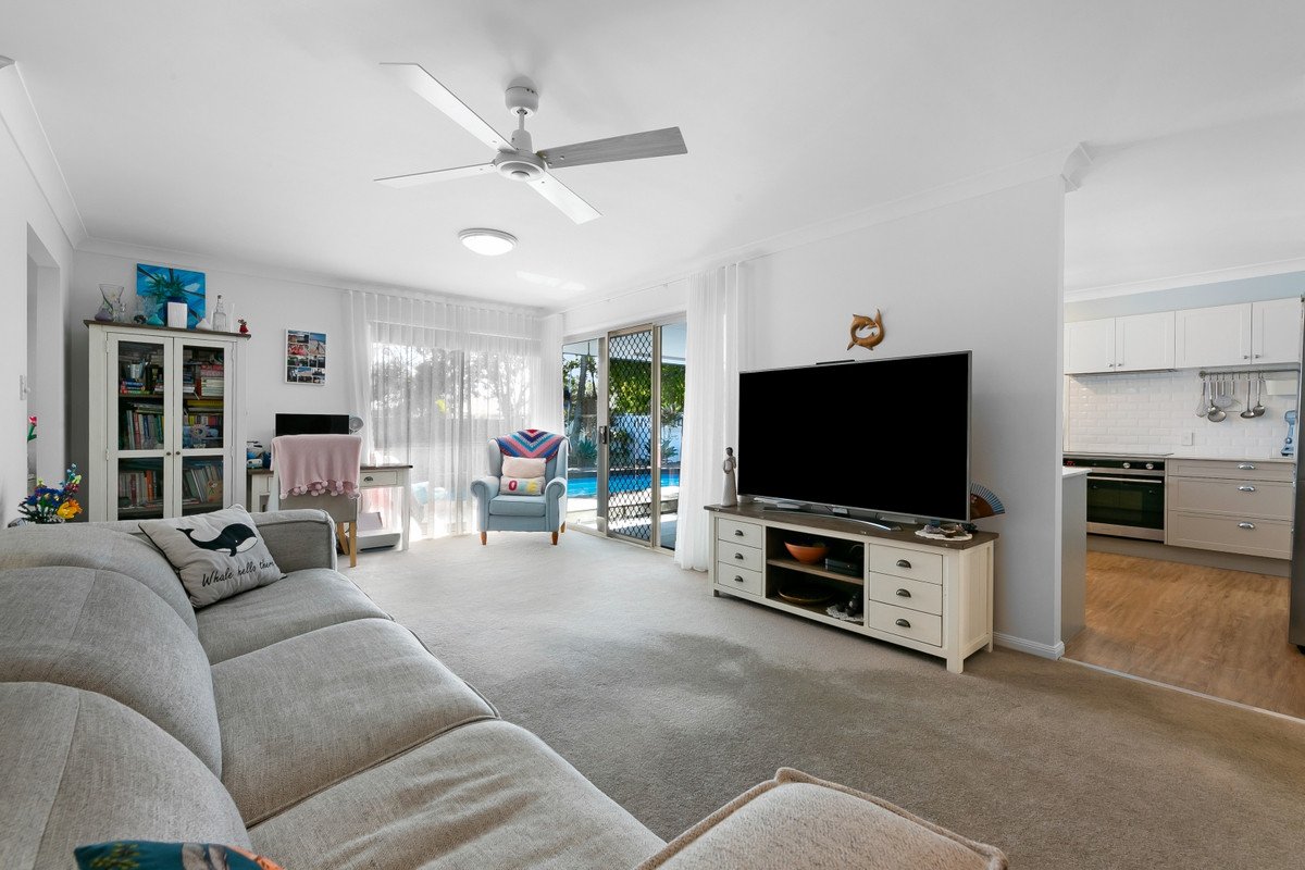 2 Water Gum Street Elanora 12