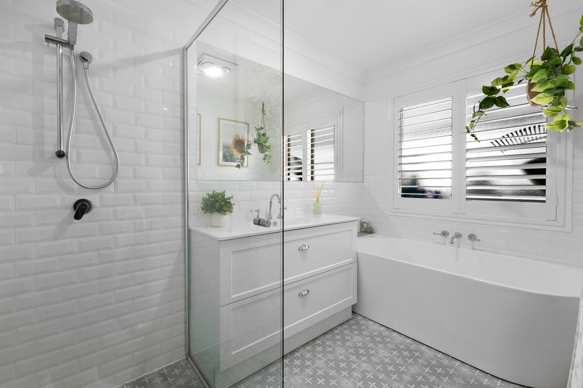 2 Water Gum Street Elanora 22