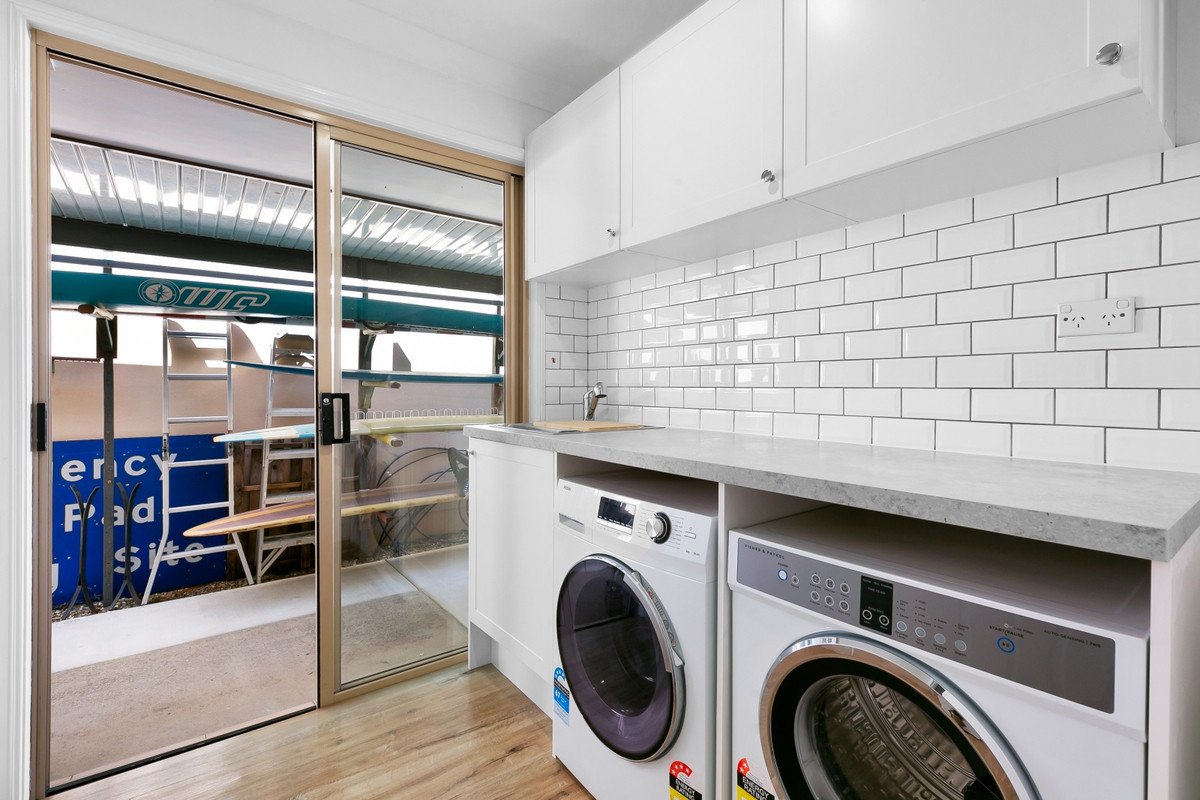 2 Water Gum Street Elanora 23