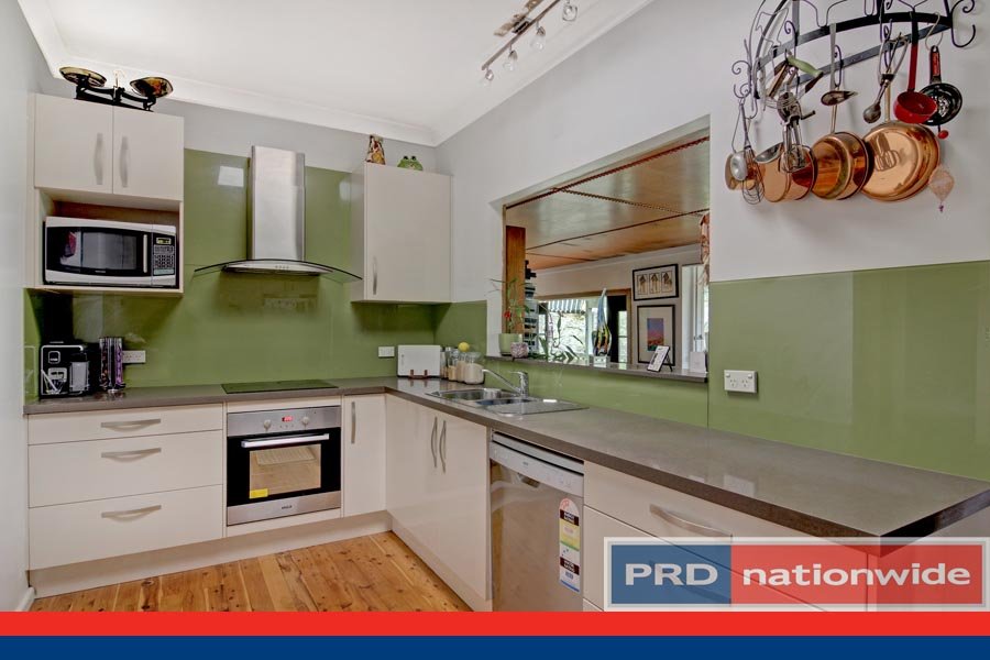 2 Waterfall Road OATLEY 4
