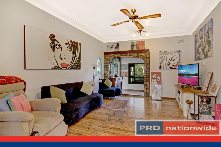 2 Waterfall Road OATLEY 5