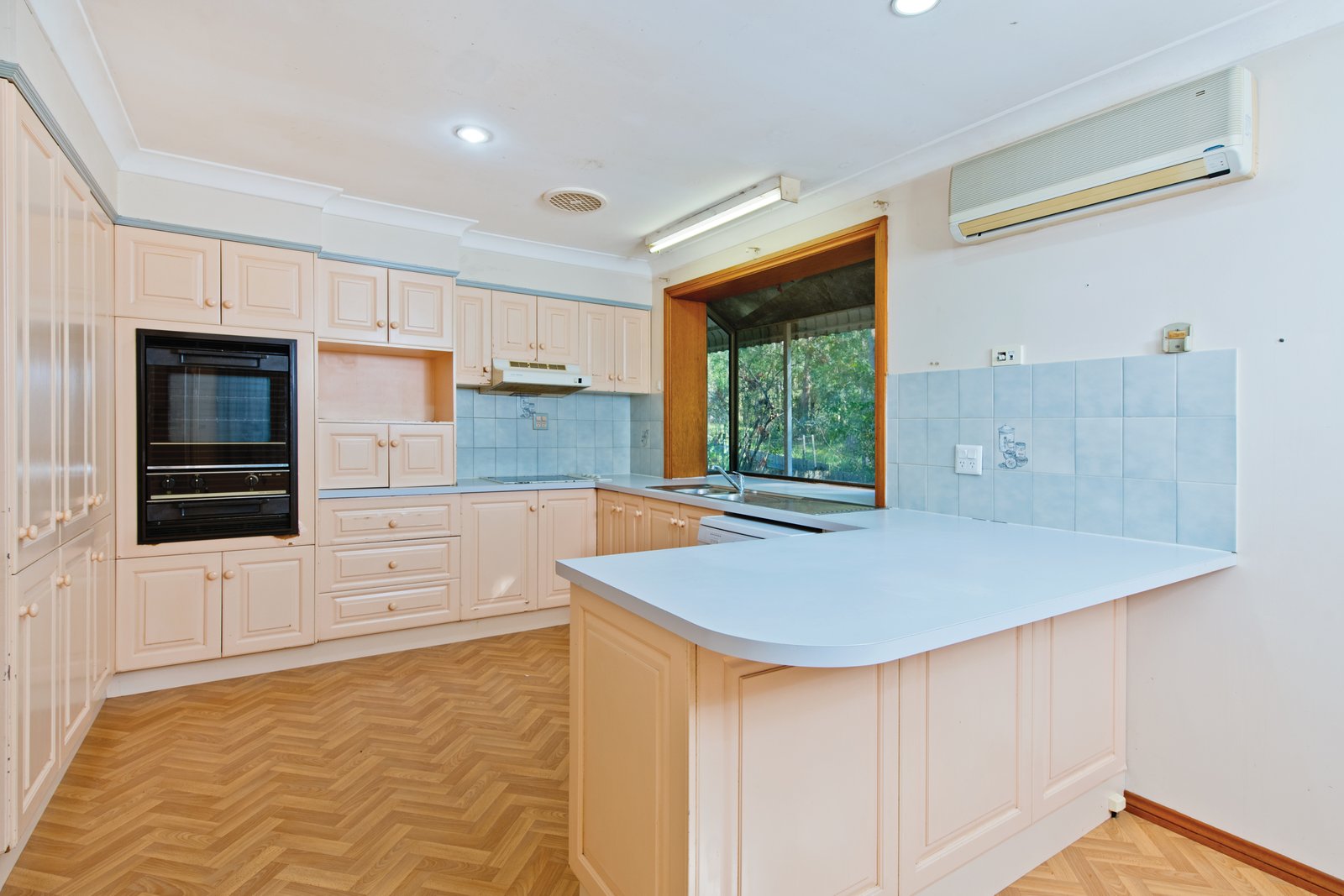2 Waterview Crescent WEST HAVEN 7