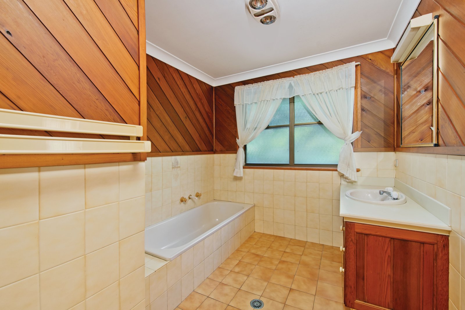 2 Waterview Crescent WEST HAVEN 10