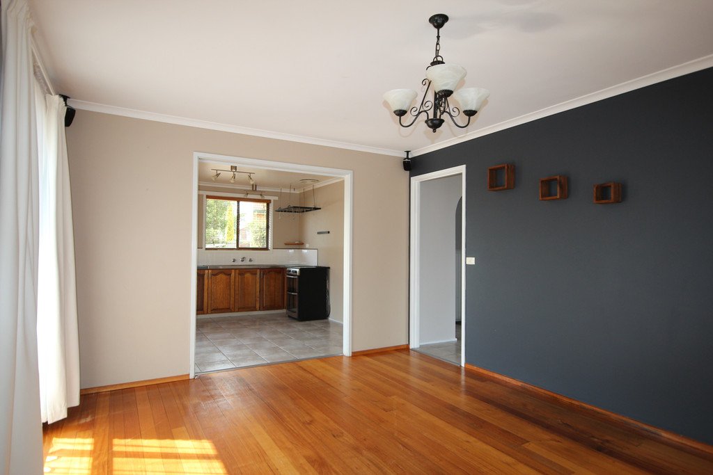 2 Wendel Court WEST MOONAH 3