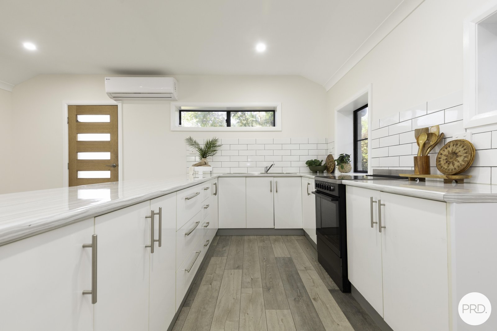 2 Westcott Avenue CAMPWIN BEACH 4