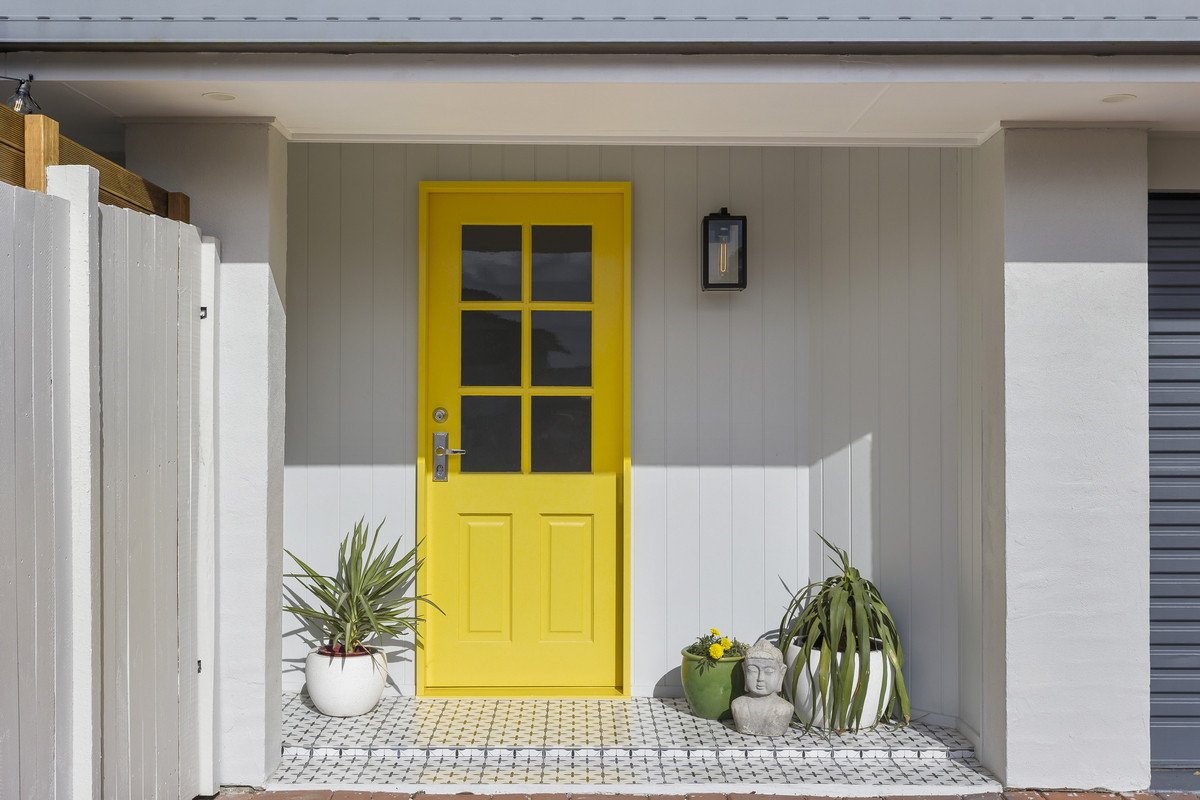 2 Whipbird Court Burleigh Waters 1