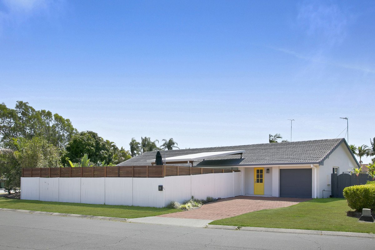 2 Whipbird Court Burleigh Waters 2