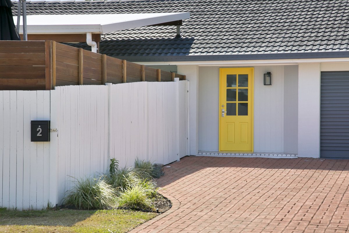 2 Whipbird Court Burleigh Waters 3