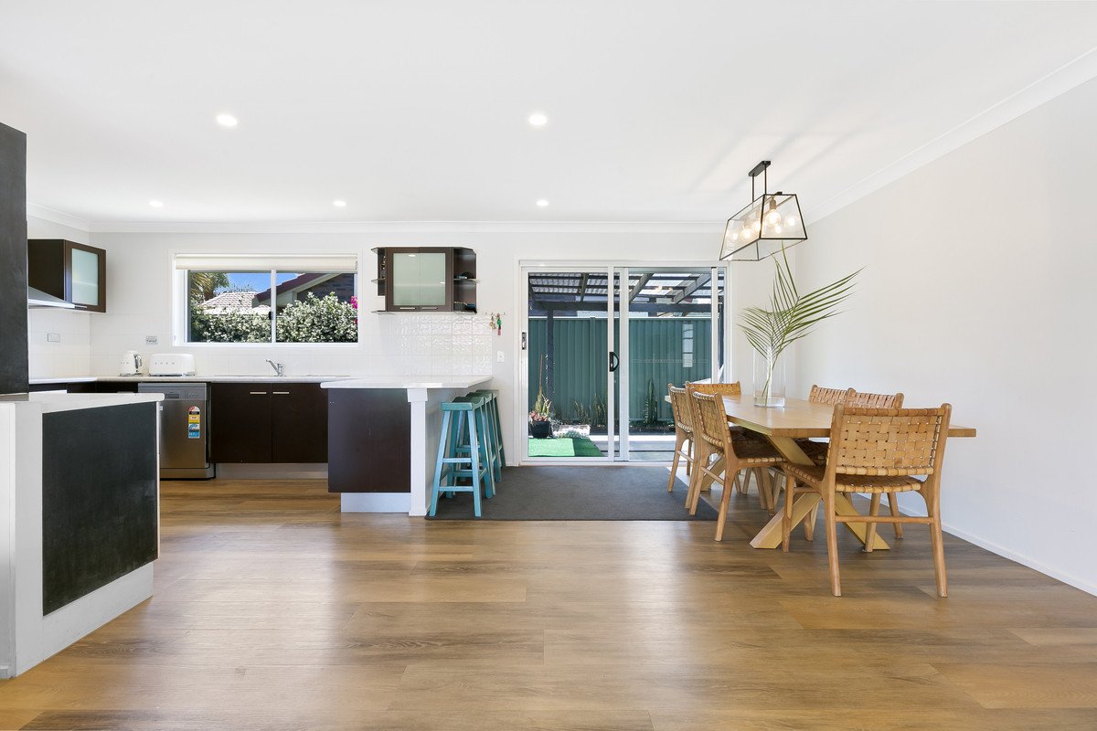 2 Whipbird Court Burleigh Waters 13