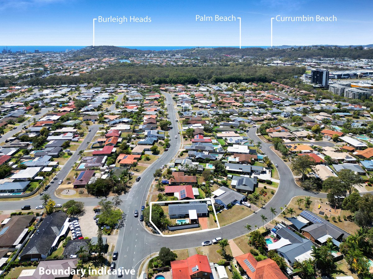 2 Whipbird Court Burleigh Waters 28