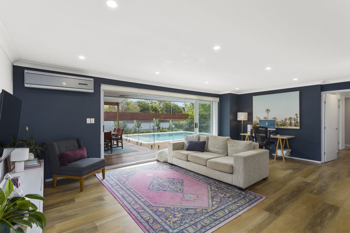 2 Whipbird Court Burleigh Waters 6