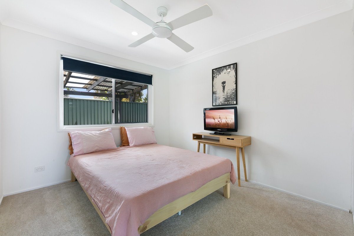 2 Whipbird Court Burleigh Waters 22