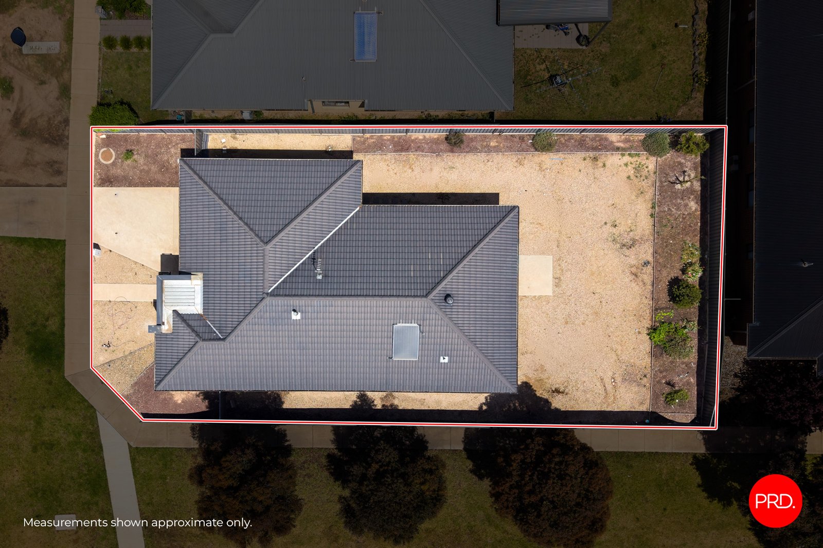 2 Whirrakee Parade HUNTLY 13