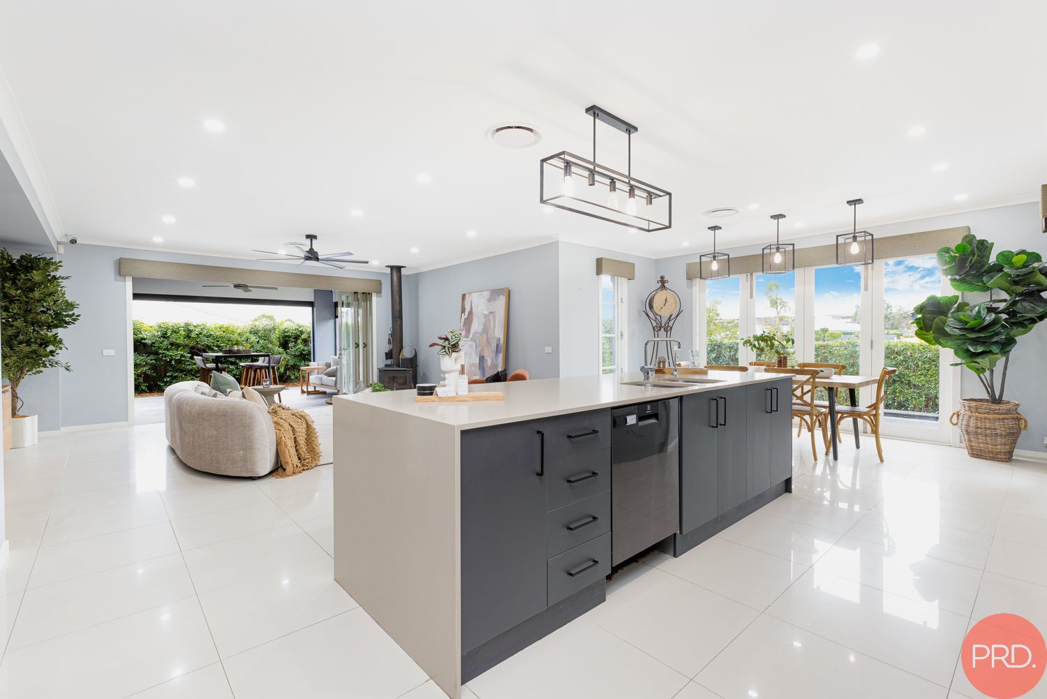 2 Whitetip Street CHISHOLM 14