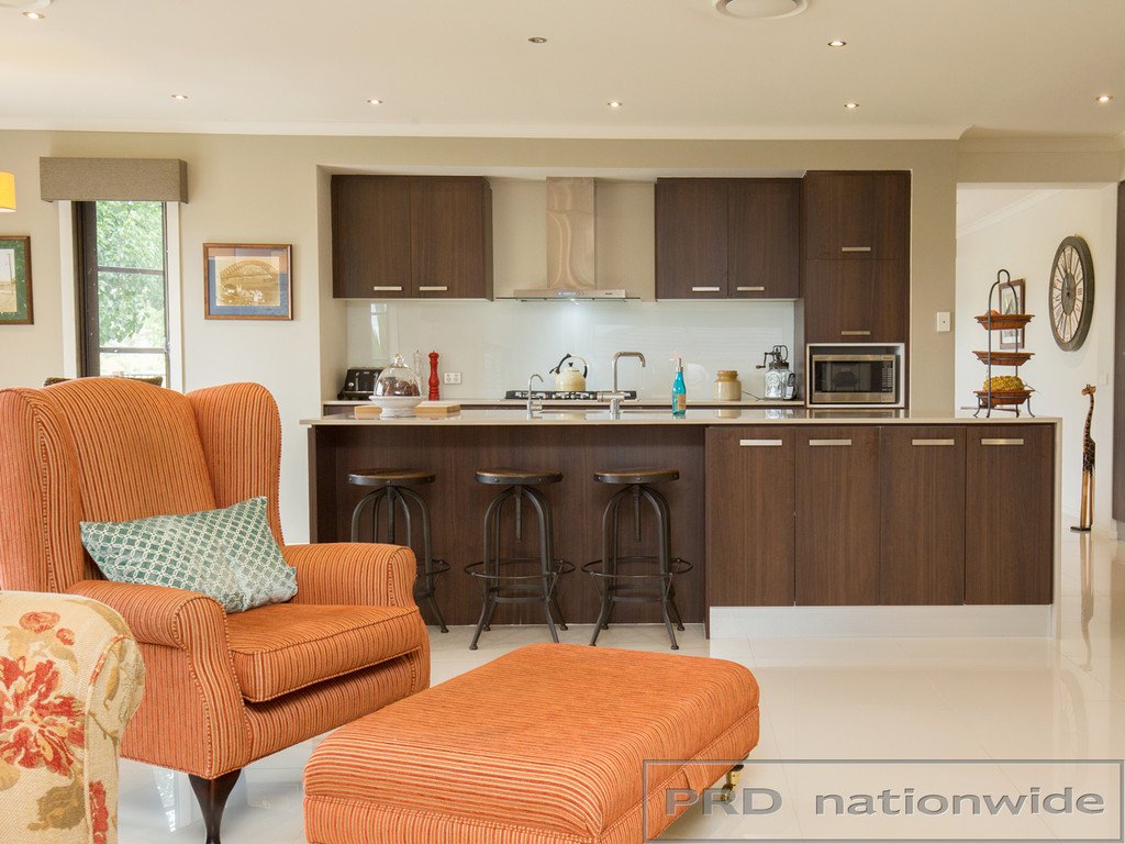 2 Whitetip Street CHISHOLM 14