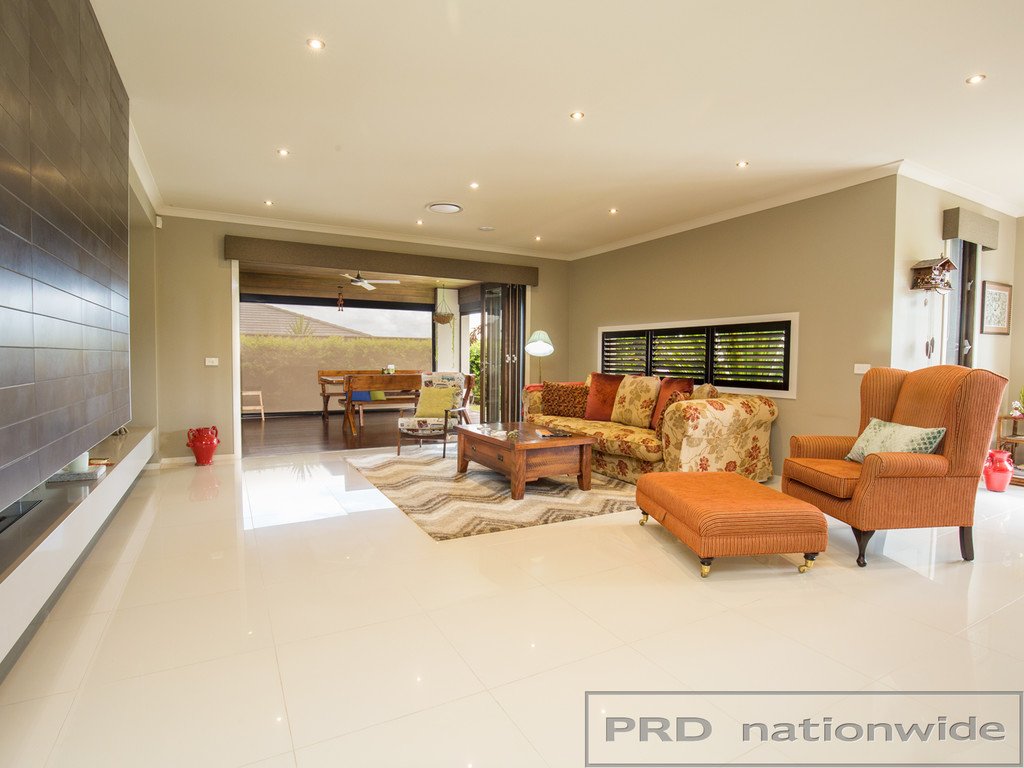 2 Whitetip Street CHISHOLM 16