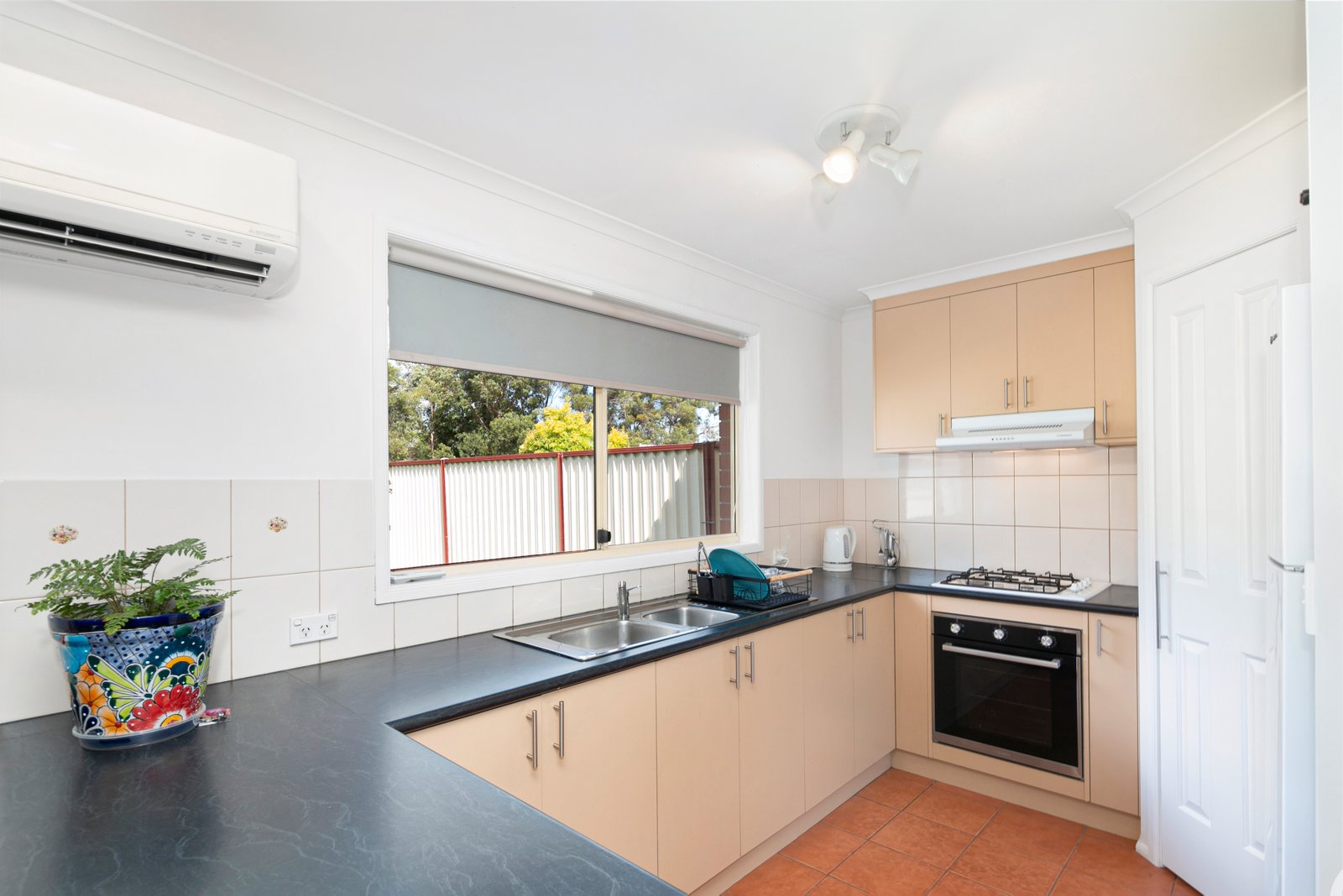 2 Wicklow Drive INVERMAY PARK 6