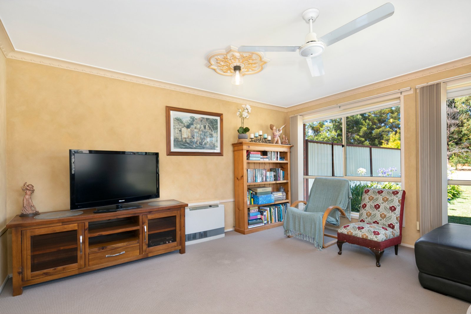 2 Wicklow Drive INVERMAY PARK 7