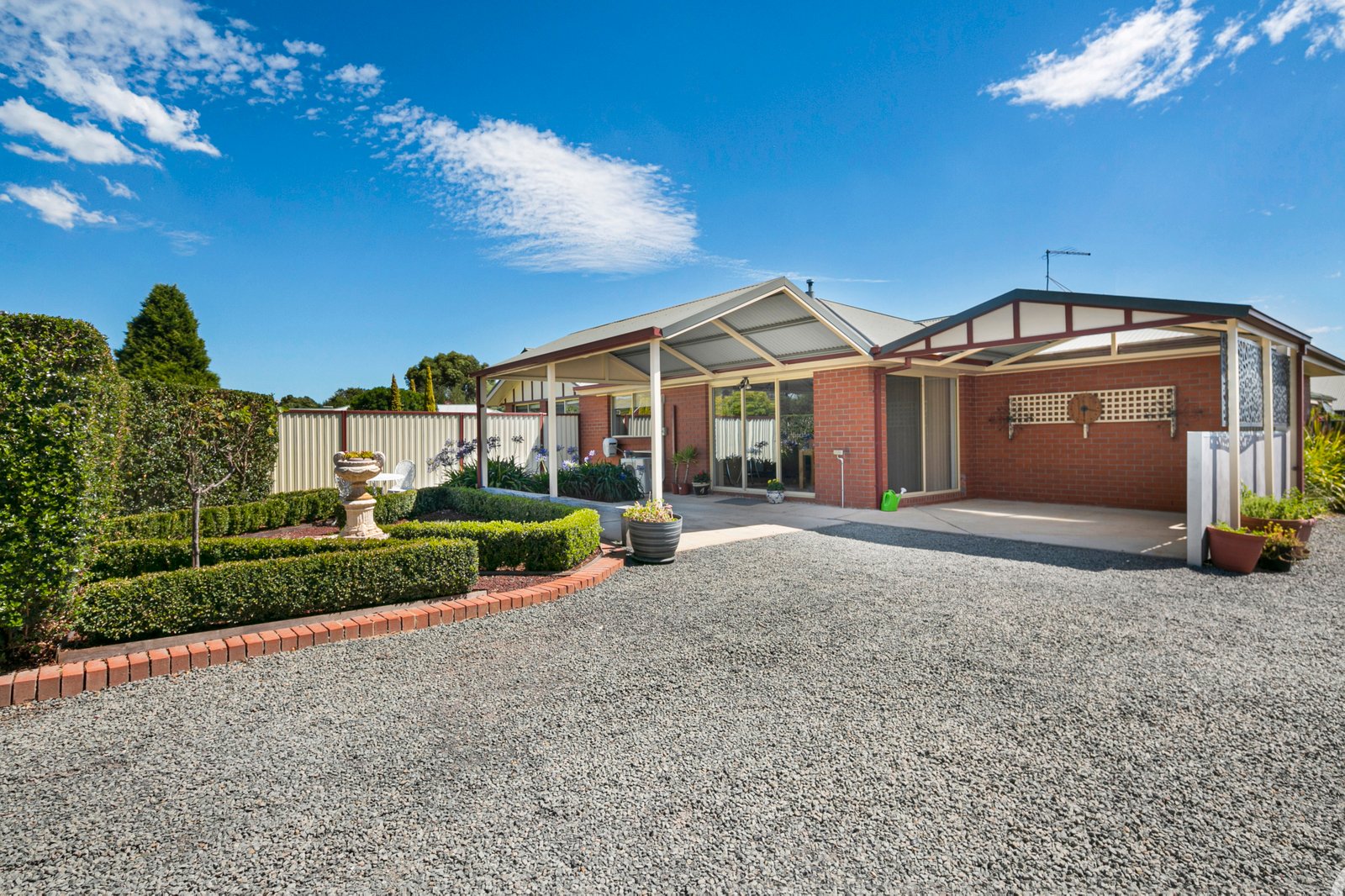 2 Wicklow Drive INVERMAY PARK 13