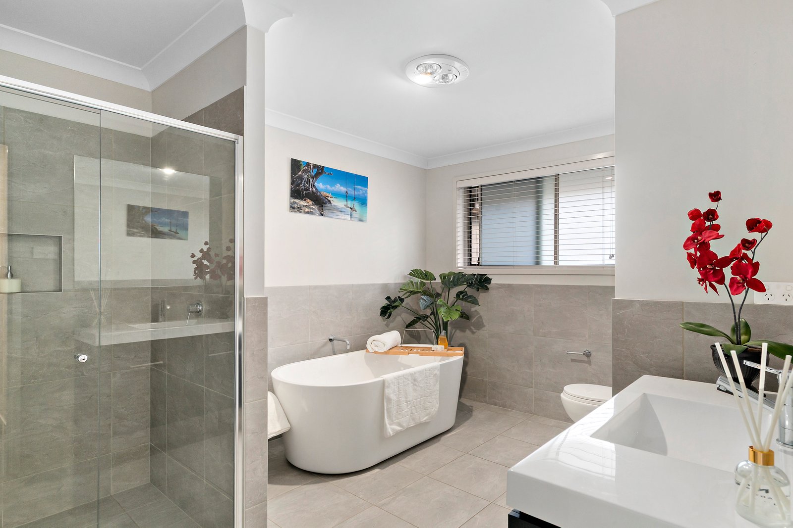2 Wicklow Road CHISHOLM 13