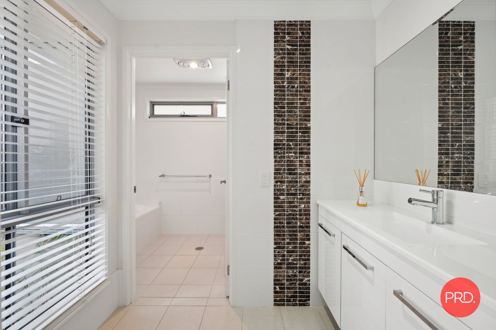 2 Windamere Way NORTH BOAMBEE VALLEY 18