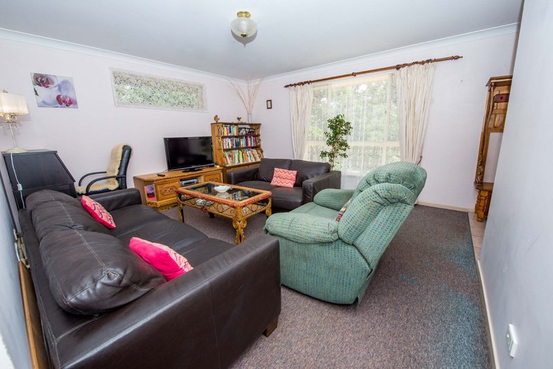 2 Windward Close CORLETTE 2