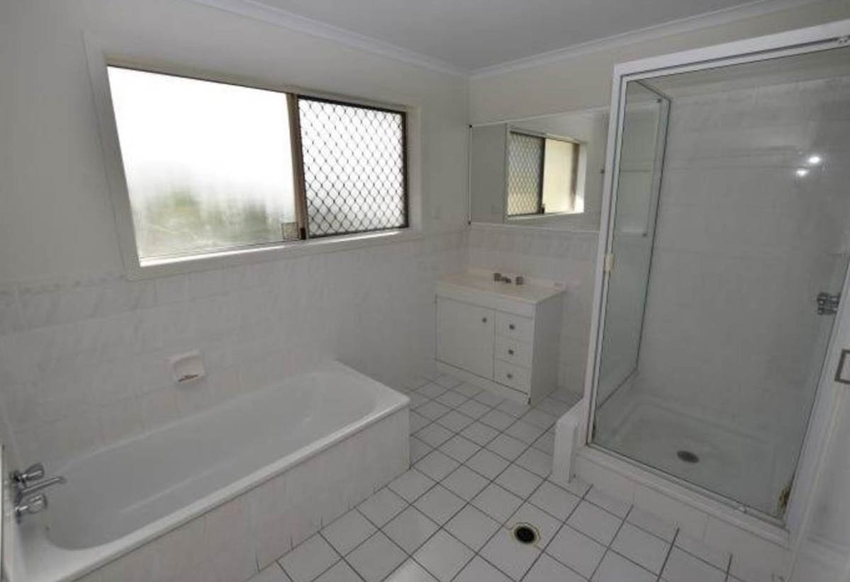 2 Windward Passage SOUTH GLADSTONE 8
