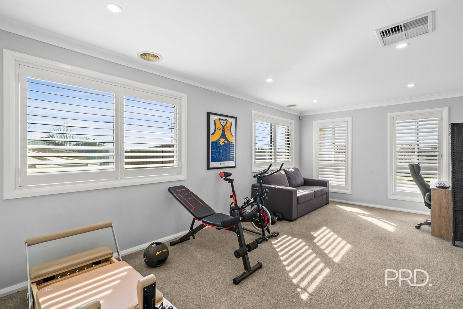 2 Wollemi Street FOREST HILL 2