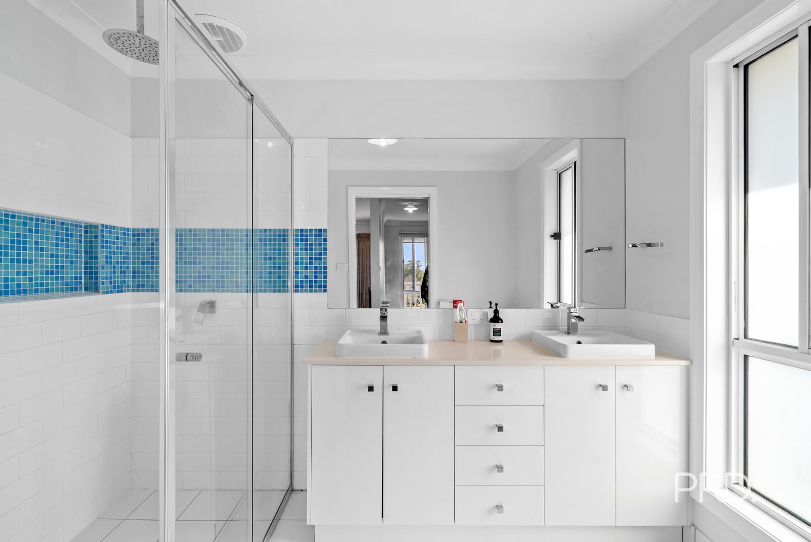 2 Wollemi Street FOREST HILL 12
