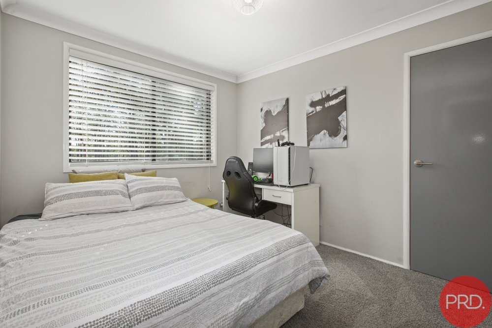 2 Woodlands Drive THORNTON 16