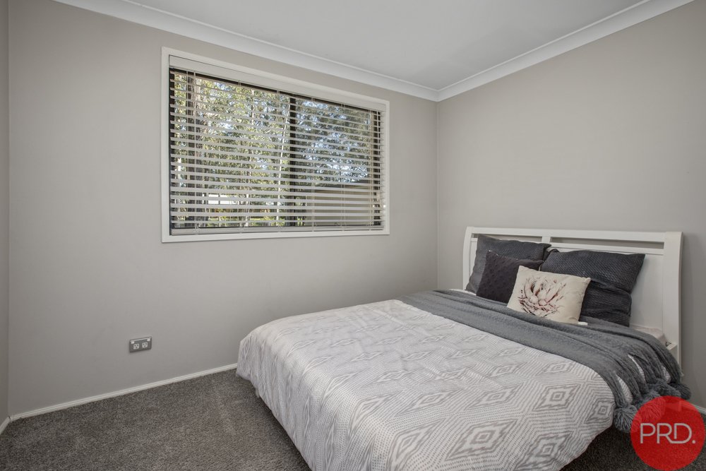 2 Woodlands Drive THORNTON 17