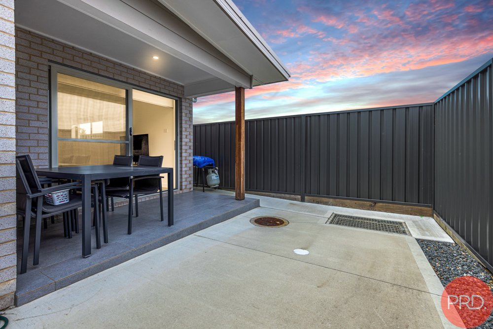 2 Woodoak Road KARUAH 17