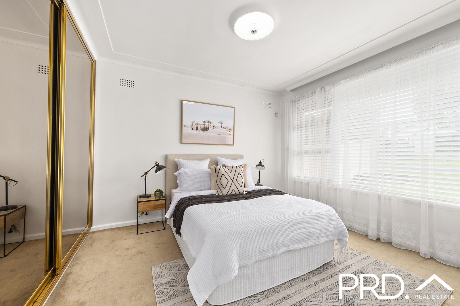 2 Wyalong Street PANANIA 5