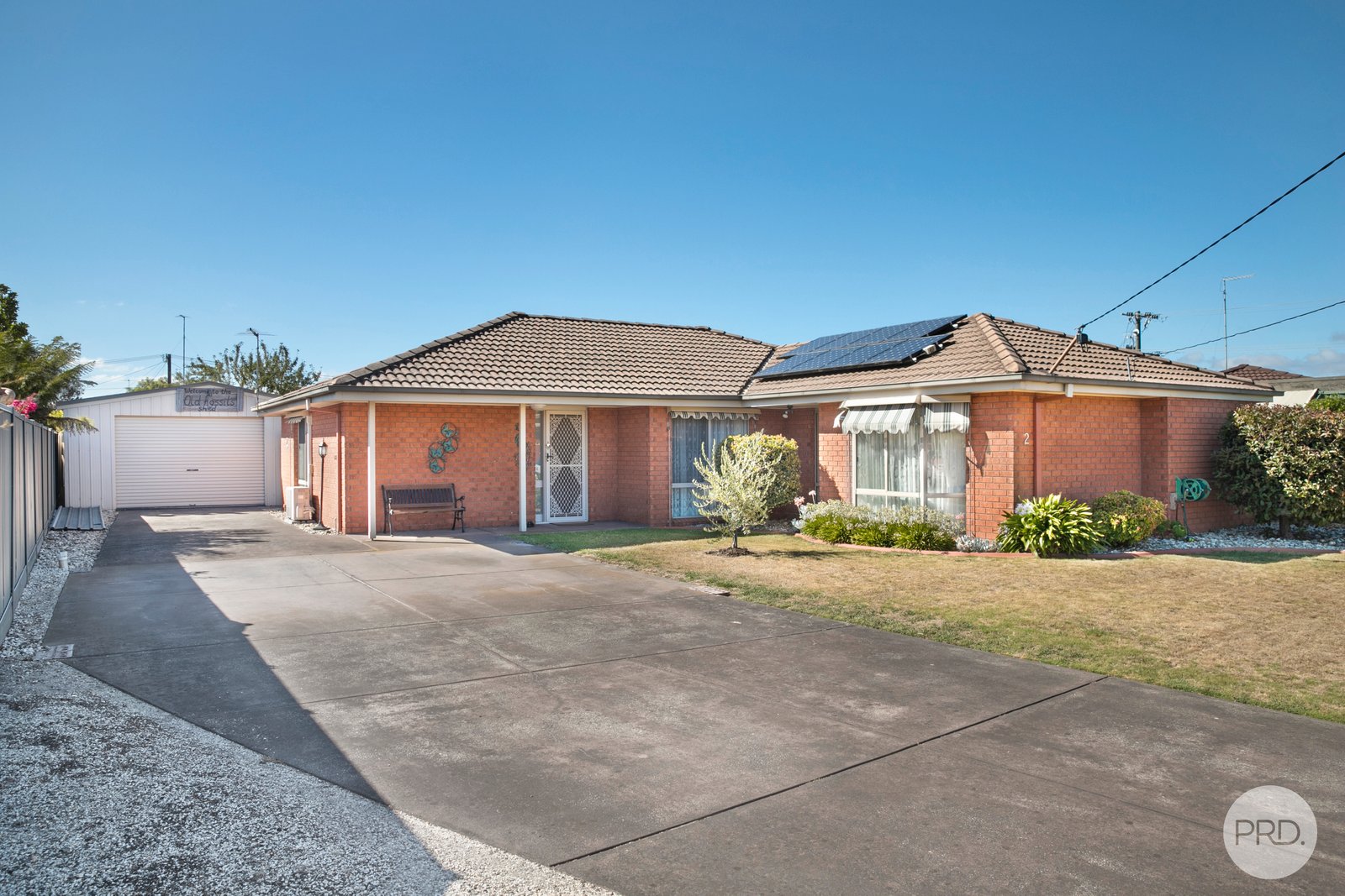 2 Wyndholm Crescent WENDOUREE 1
