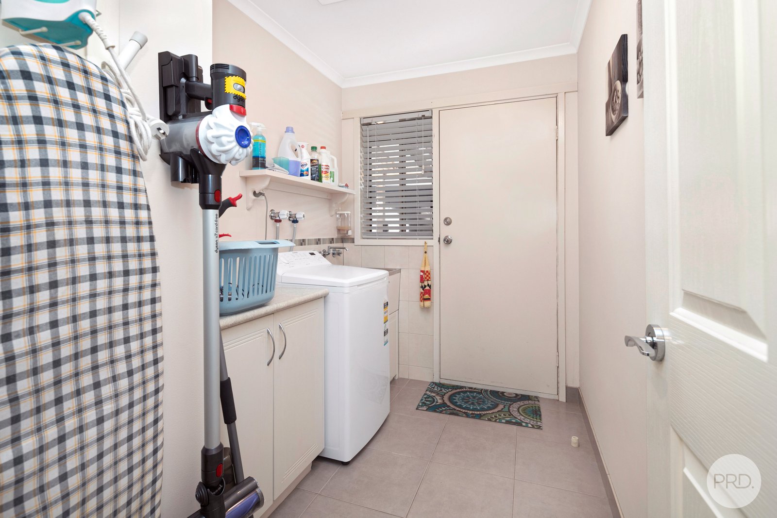 2 Wyndholm Crescent WENDOUREE 14