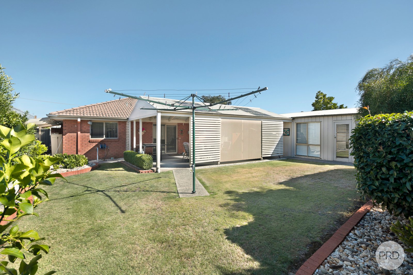 2 Wyndholm Crescent WENDOUREE 18