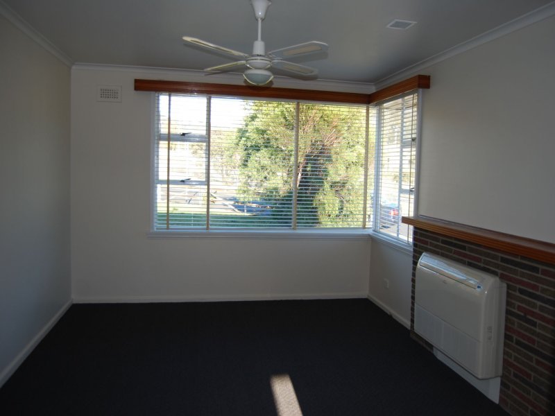 2 Yaralla Place BERRIEDALE 3