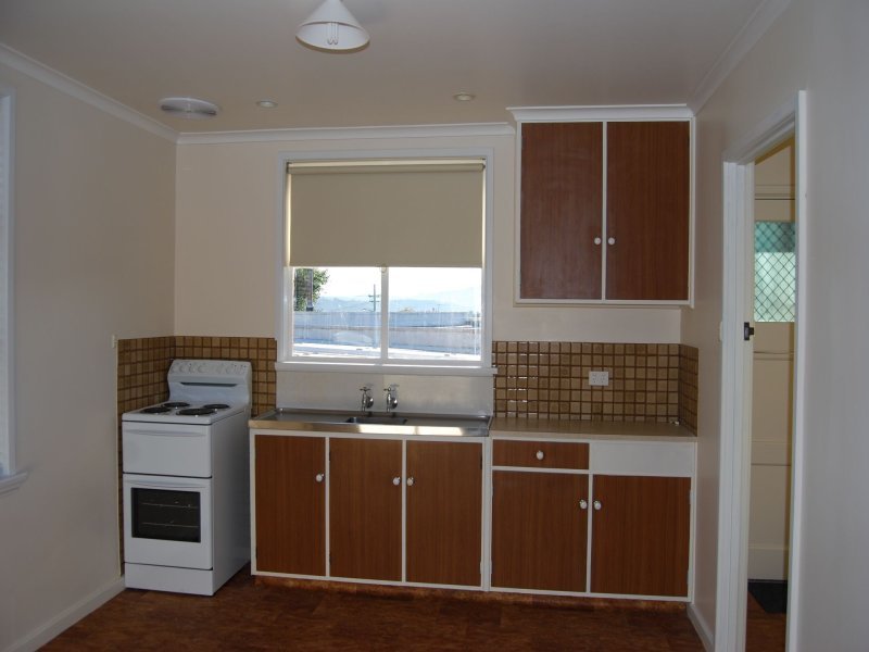 2 Yaralla Place BERRIEDALE 4