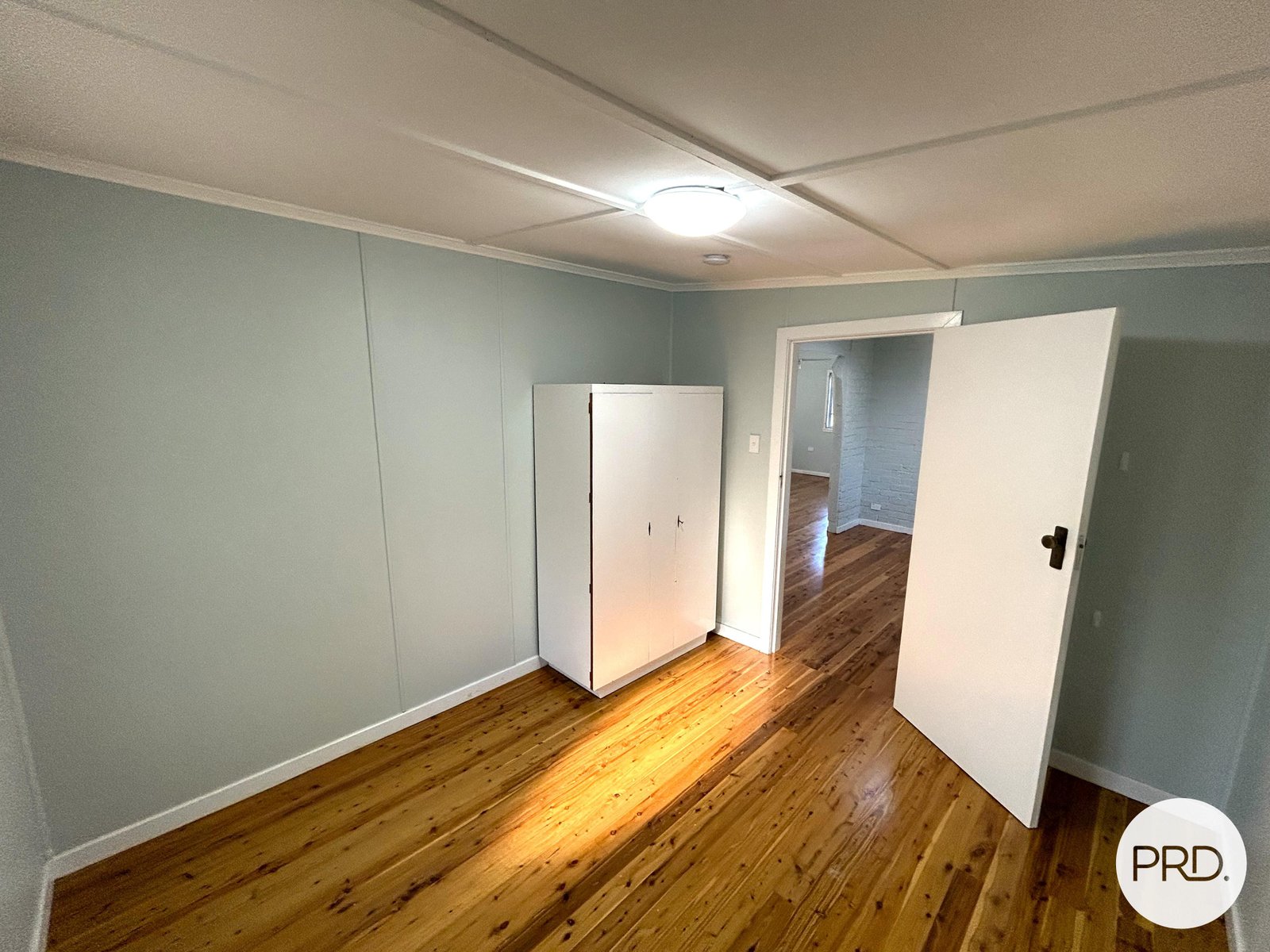 2 Zephyr Street TANNUM SANDS 12