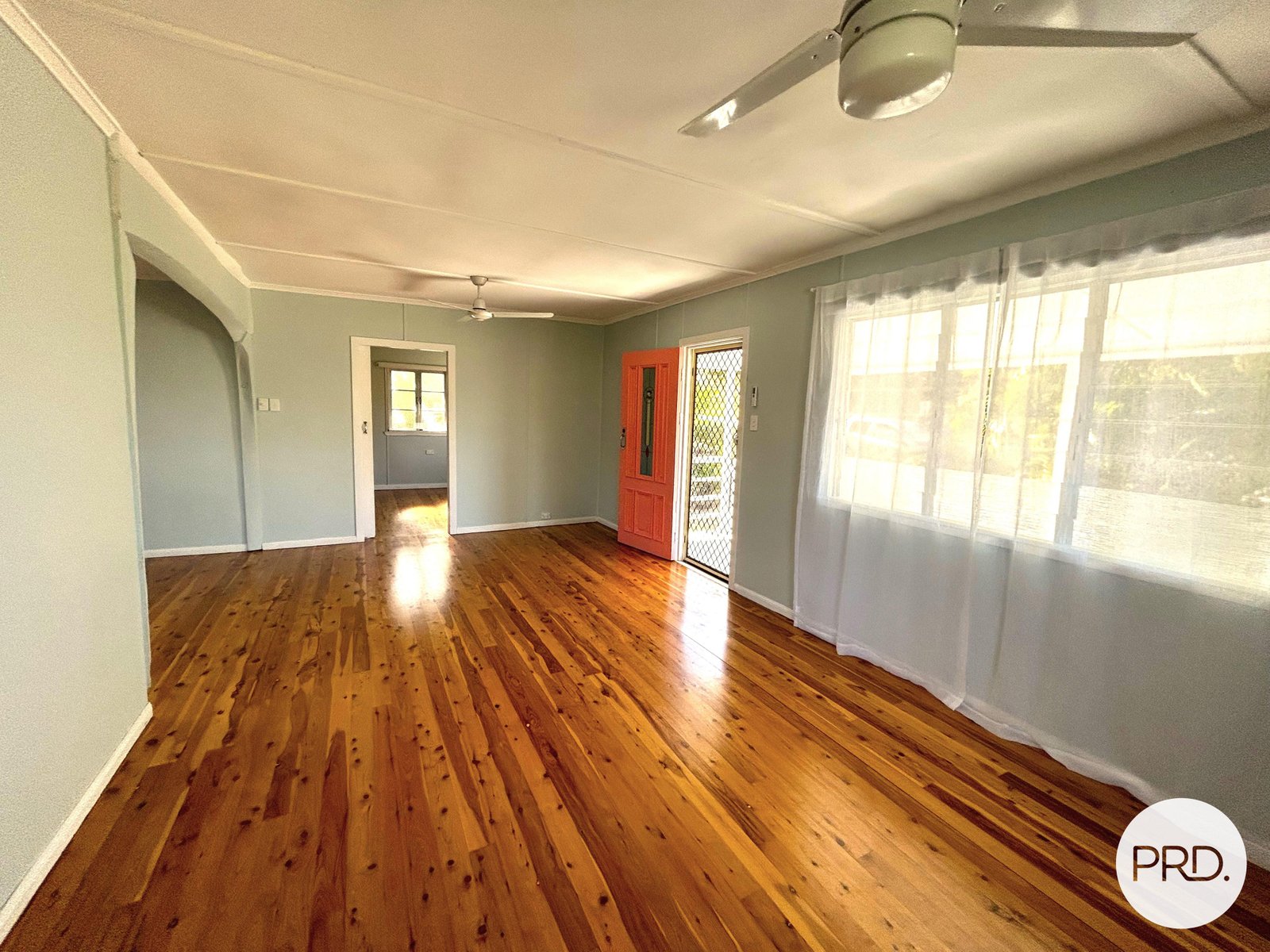 2 Zephyr Street TANNUM SANDS 7