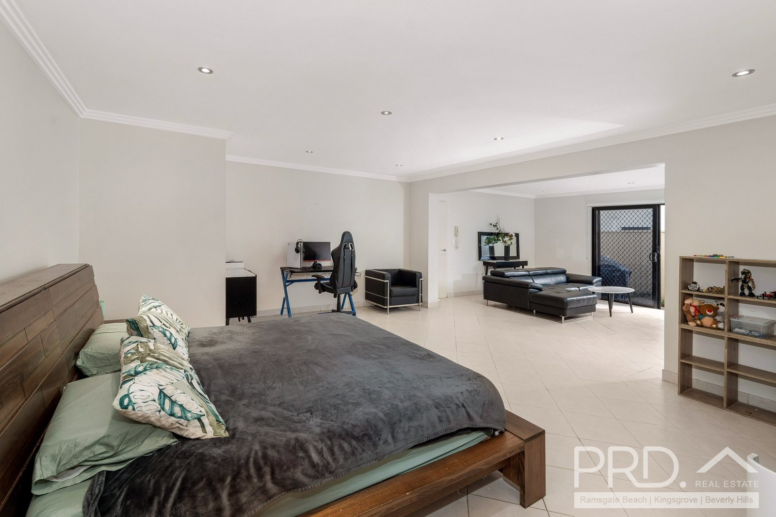 20 & 20A Armitree Street KINGSGROVE 11