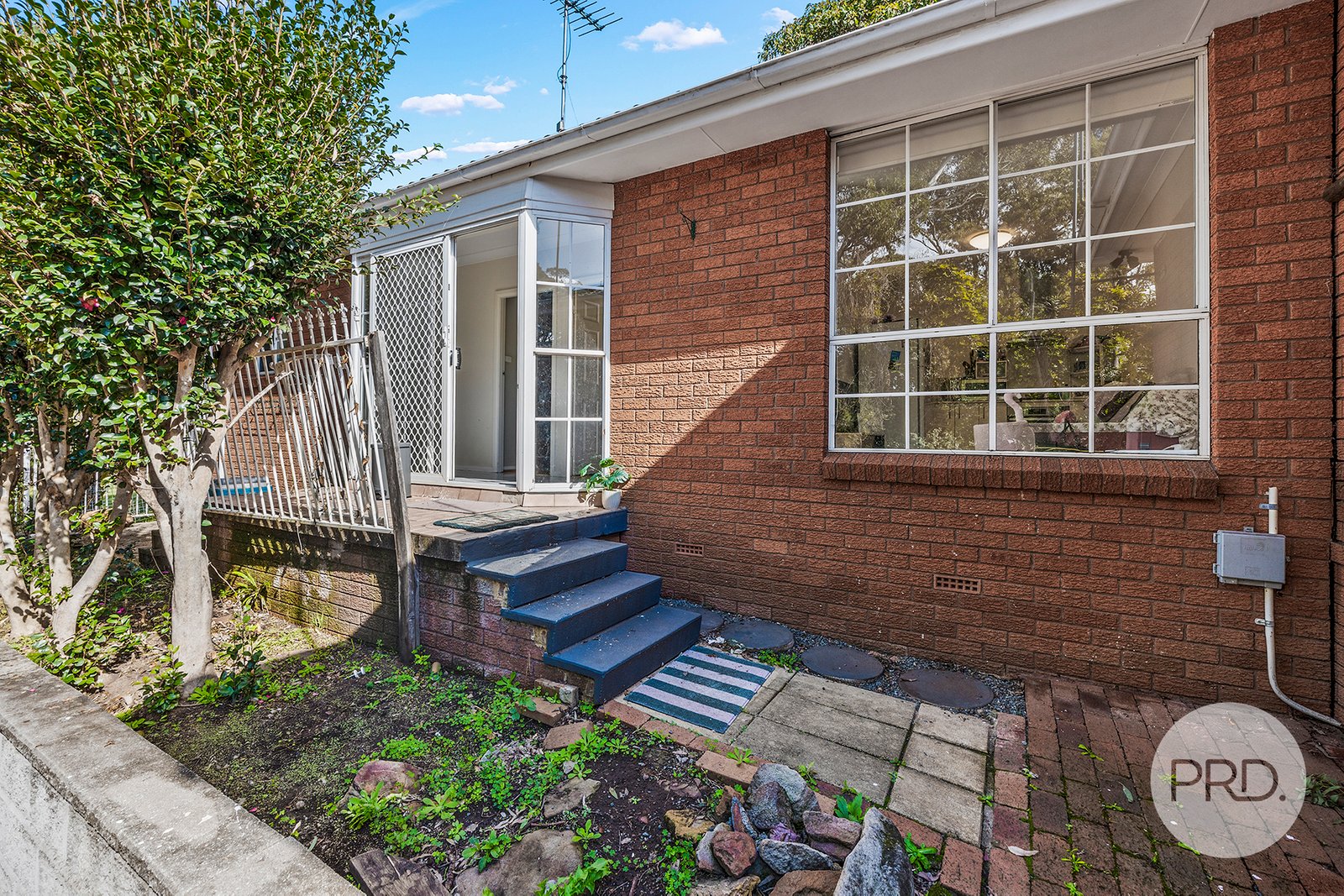 20 & 20A Raymond Ave CAMPBELLTOWN 11