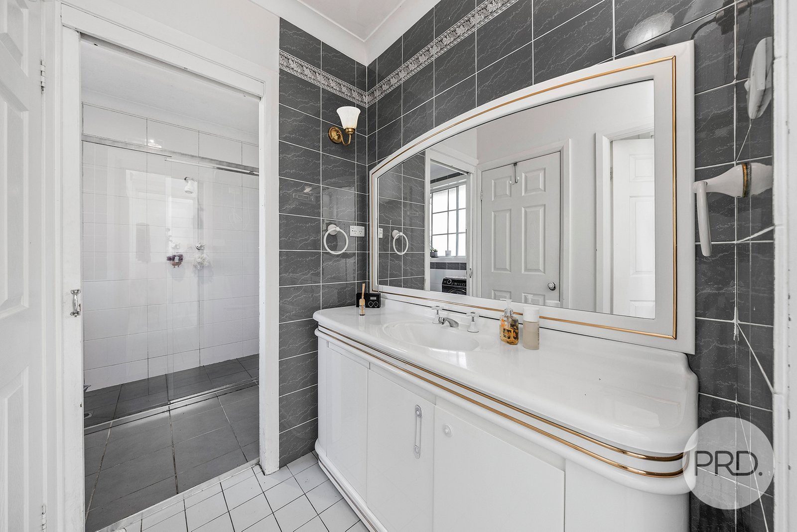 20 & 20A Raymond Ave CAMPBELLTOWN 14