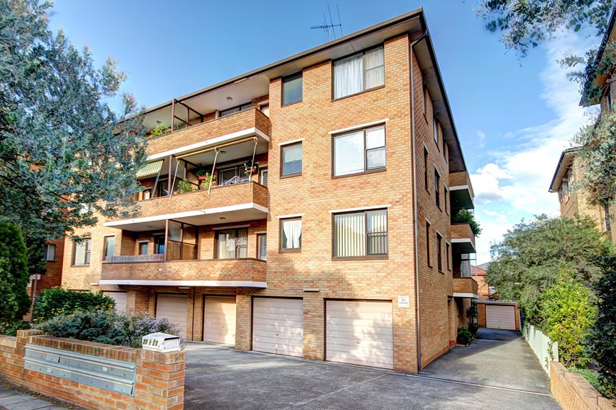 20-22 Queens Road BRIGHTON-LE-SANDS 2