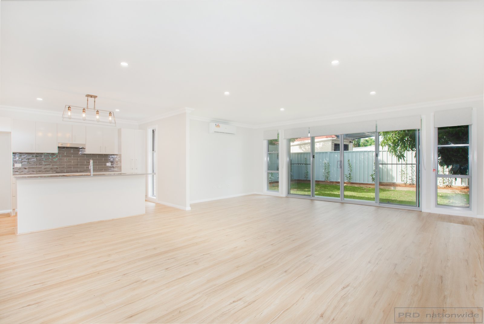 20 Addison Street BERESFIELD 2