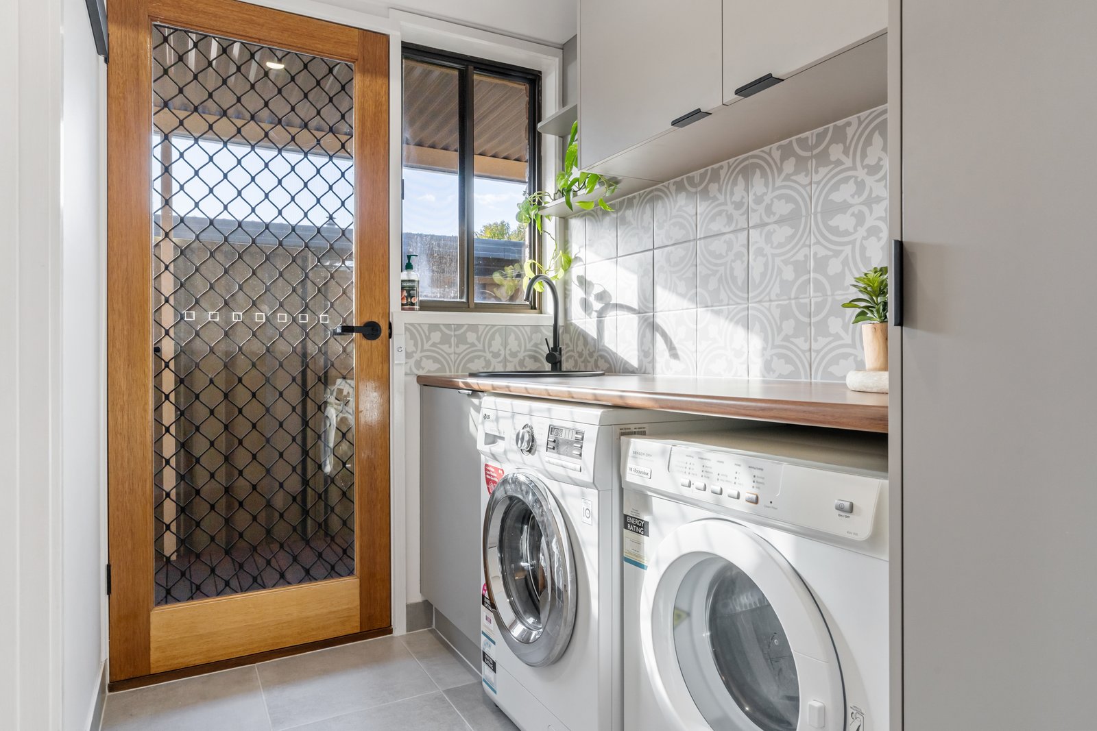 20 Akoonah Drive GOLDEN SQUARE 18