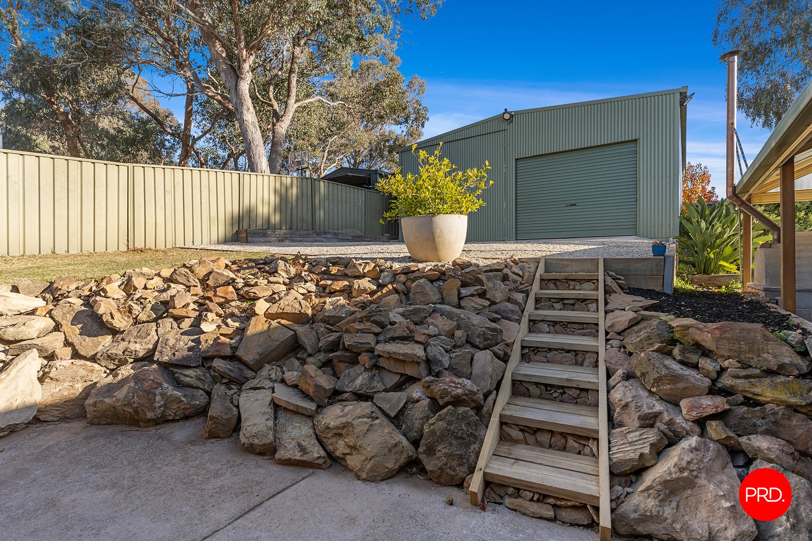 20 Akoonah Drive GOLDEN SQUARE 22