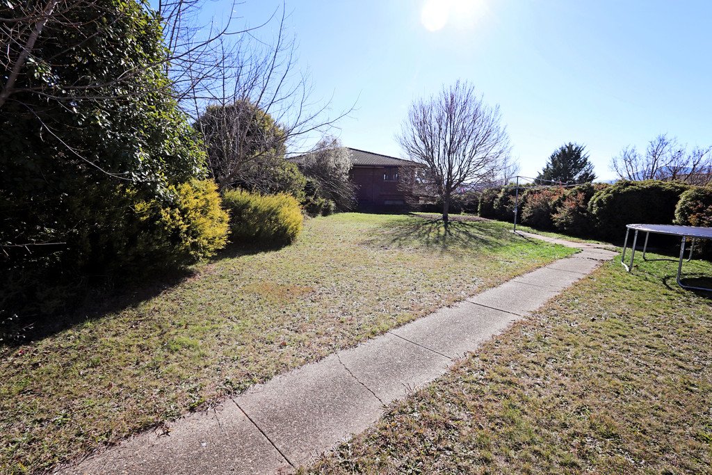 20 Albury Close TUMBARUMBA 15