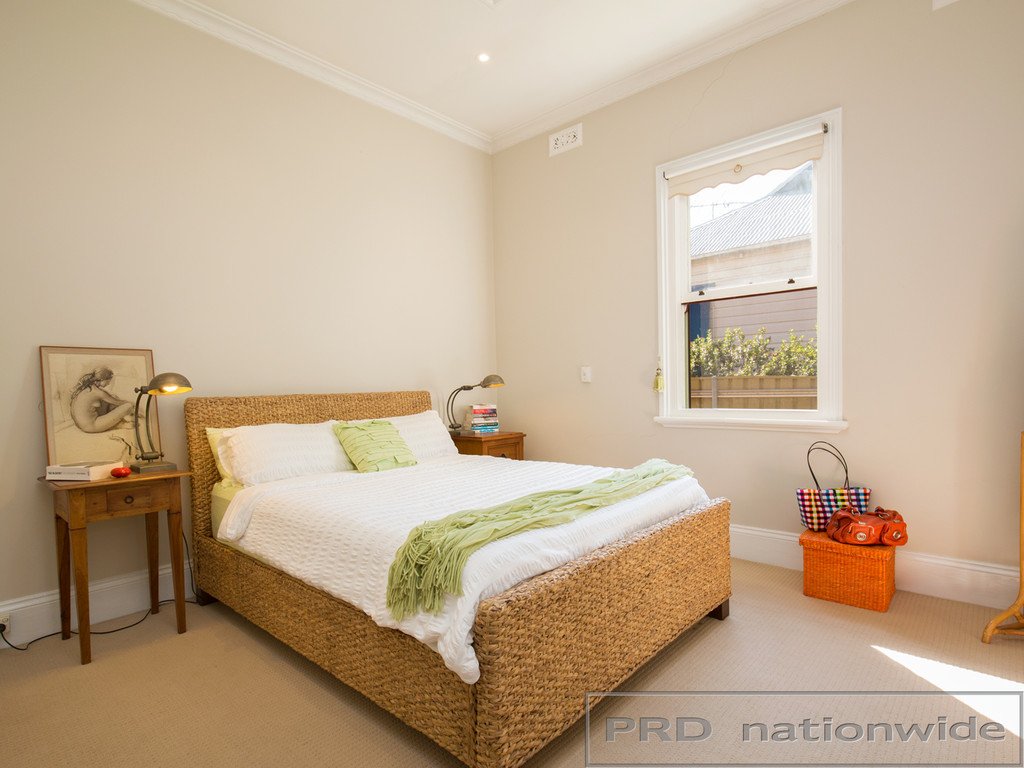 20 Allan Street LORN 7